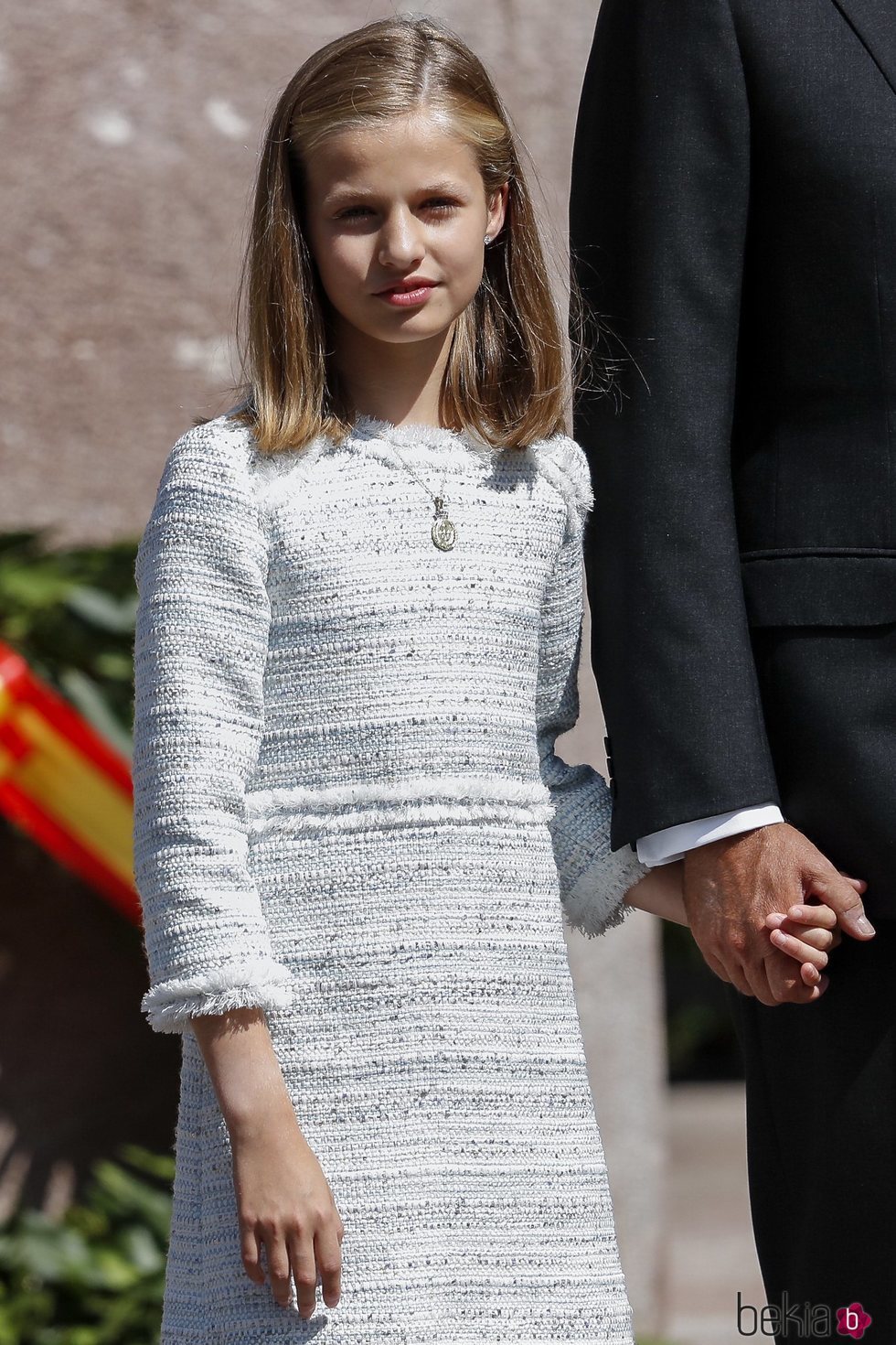 La Princesa Leonor, de la mano del Rey Felipe en su primera visita oficial a Covadonga