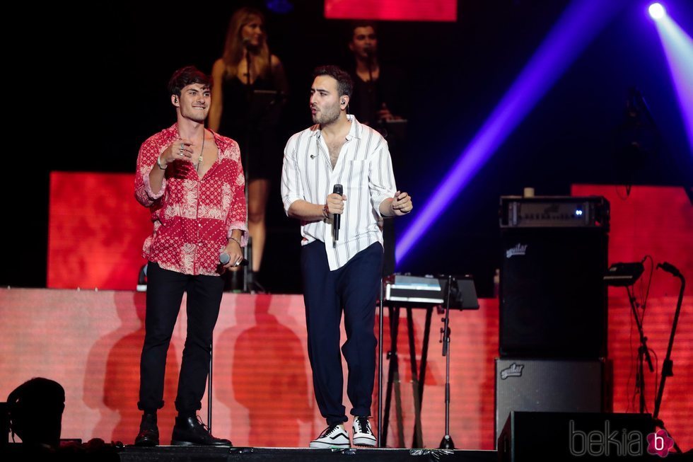 Dvicio y Reik en el concierto 'Vive Dial' 2018 en Madrid