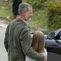 El Rey Felipe y la Princesa Leonor, muy cómplices en los Lagos de Covadonga