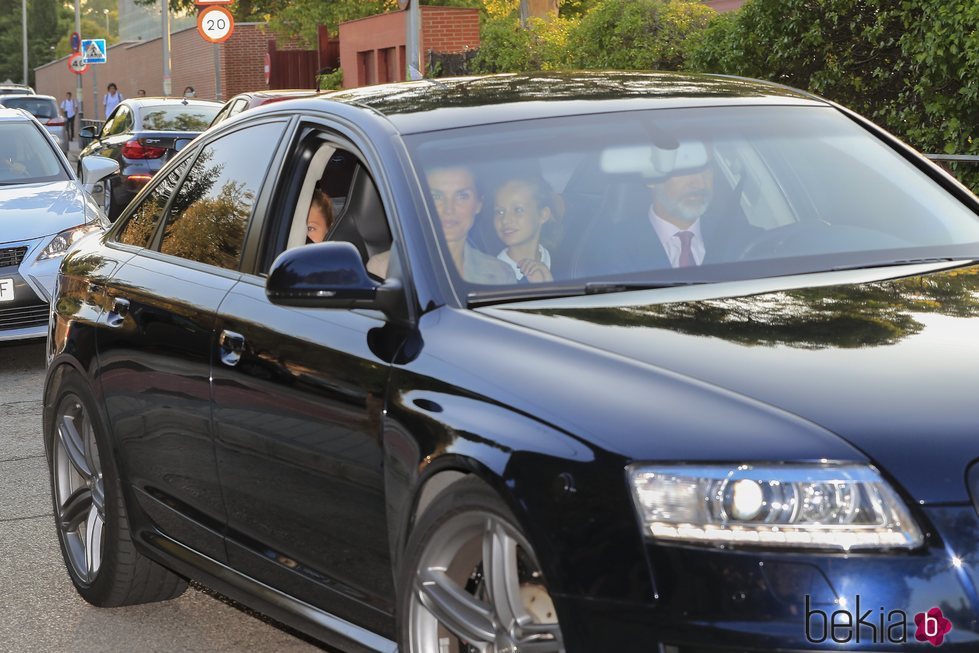 Los Reyes Felipe y Letizia, la Princesa Leonor y la Infanta Sofía en la vuelta al cole