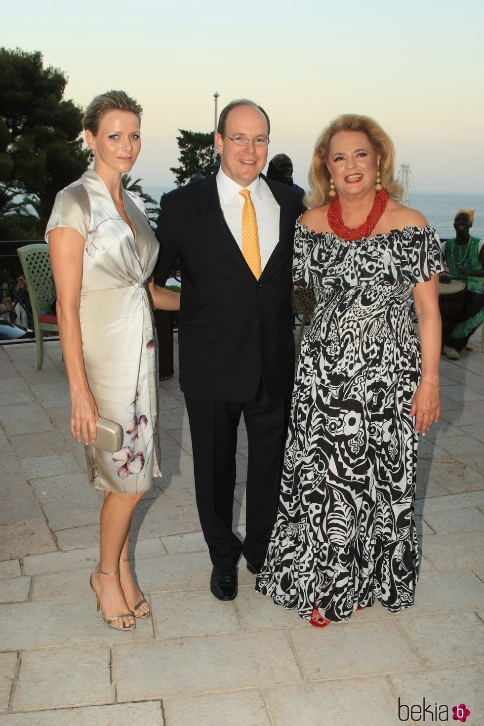 Alberto y Charlene de Mónaco junto a Ira de Fürstenberg