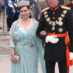 Enrique y María Teresa de Luxemburgo en la boda de Victoria de Suecia y Daniel Westling