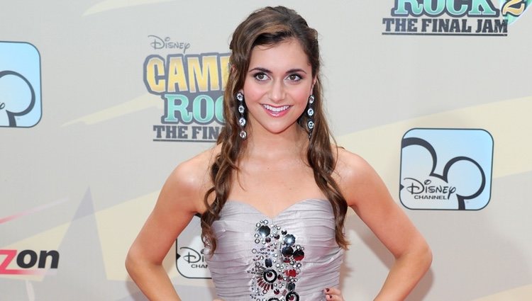 Alyson Stoner en la premier de 'Camp Rock 2'