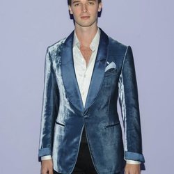 Patrick Schwarzenegger en el desfile de Tom Ford