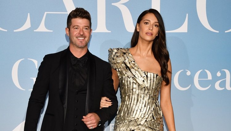 Robin Thicke y April Love Geary en la Gala Global Ocean 2018 de la Fundación Príncipe Alberto II de Mónaco