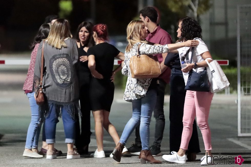 Chabelita Pantoja con sus amigas y con Dulce tras su expulsión en la tercera gala de 'Gran Hermano VIP 6'