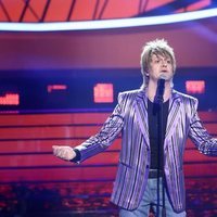 Manu Sánchez imitando a Rod Stewart en la primera gala de 'Tu cara me suena 7'