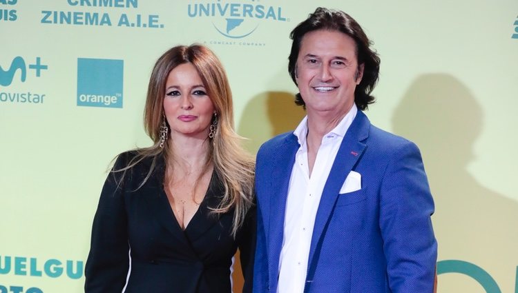 Poty Castillo e Isabel Navarro en la premiere de 'Ola de crímenes'