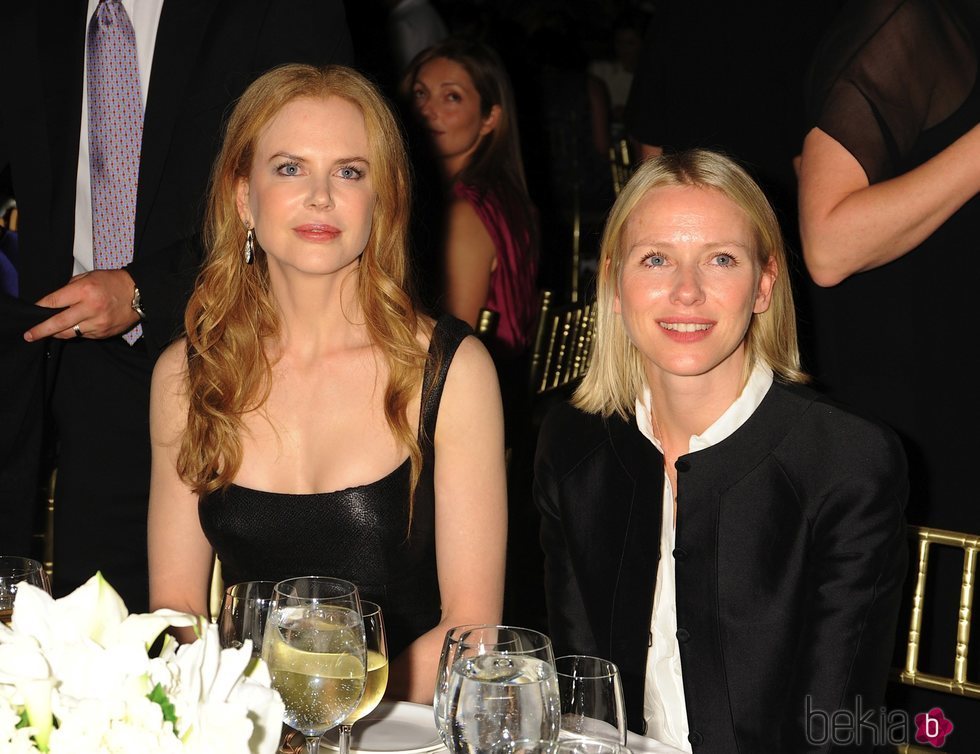 Naomi Watts y Nicole Kidman durante la 4ª Cena para mujeres