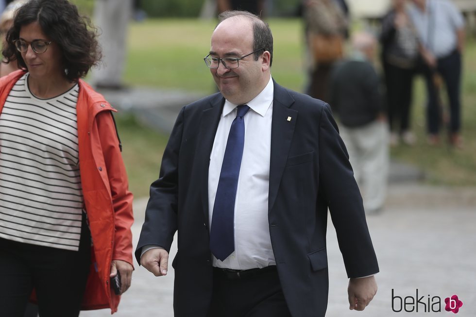 Miquel Iceta llegando al entierro de Montserrat Caballé