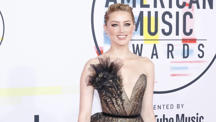 Amber Heard en los American Music Awards 2018