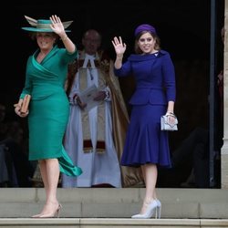 Sarah Ferguson y Beatriz de York en la boda de Eugenia de York y Jack Brooksbank