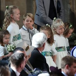 El Príncipe Jorge, la Princesa Carlota, Savannah e Isla Phillips y Mia Tindall en la boda de Eugenia de York y Jack Brooksbank