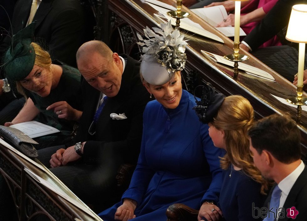 Autumn Kelly, Zara Phillips y Mike Tindall en la boda de Eugenia de York y Jack Brooksbank