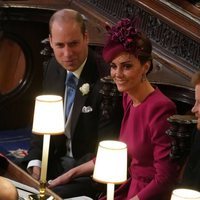 Los Duques de Cambridge y el Príncipe Harry en la boda de Eugenia de York y Jack Brooksbank