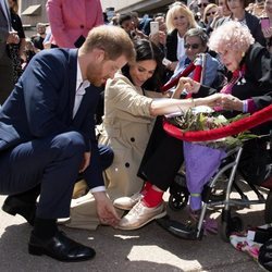 El Príncipe Harry presenta a Meghan Markle a su amiga Daphne Dunne en Sydney