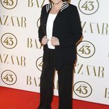 Carmen Maura en la alfombra roja de los Premios Harper's Bazaar Actitud 43 2018