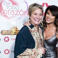 Inés Ballester y Sonia Ferrer, muy cercanas en la Fiesta de Telemadrid del programa 'De todo corazón'