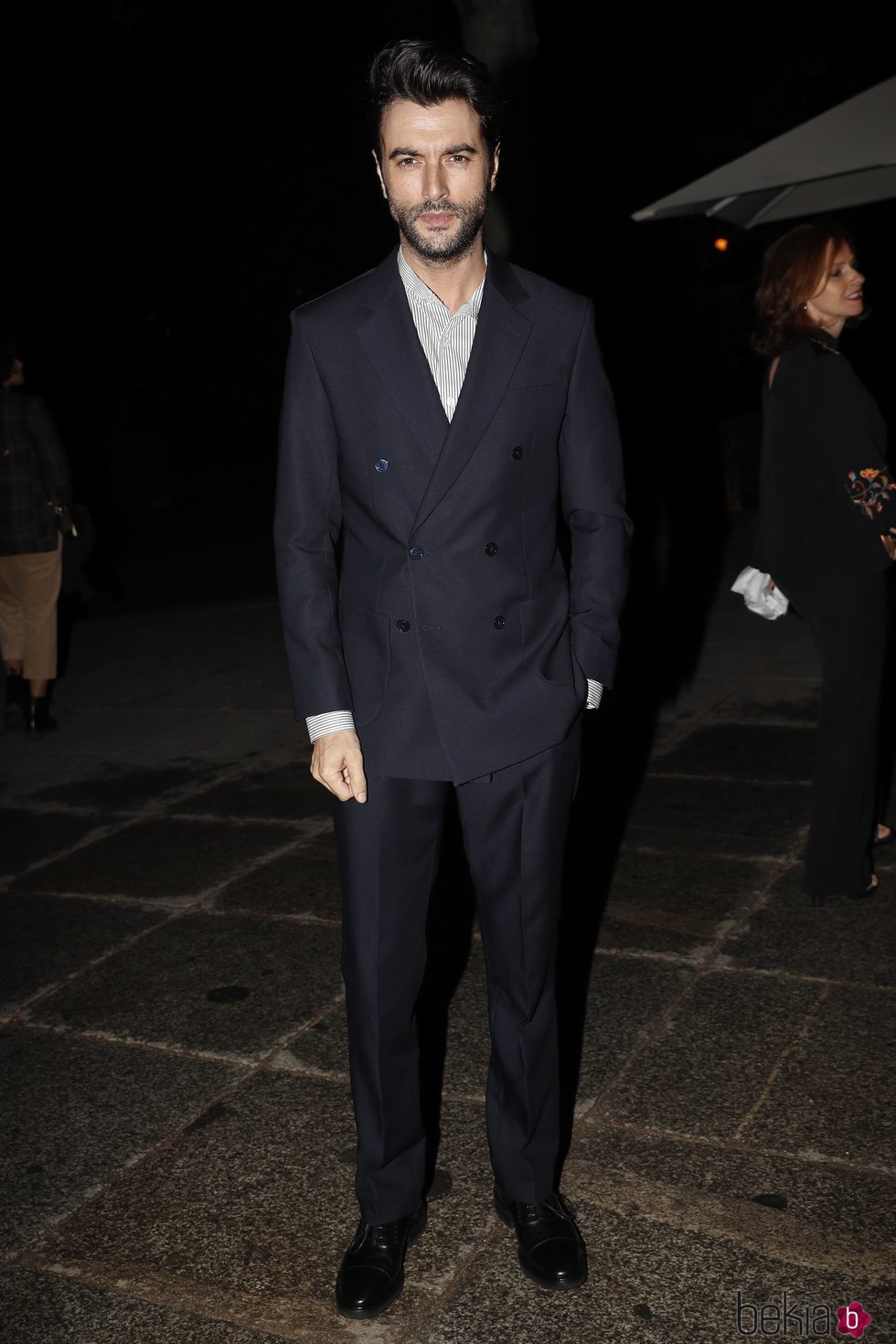 Javier Rey llegando a los Premios Cosmopolitan 2018