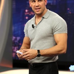 Mario Casas divirtiéndose en 'El Hormiguero'