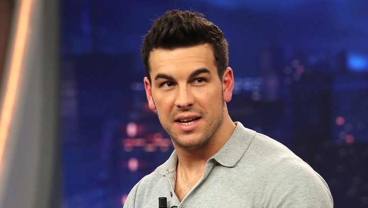 Mario Casas divirtiéndose en 'El Hormiguero'