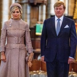 Guillermo Alejandro y Máxima de Holanda en la Abadía de Westminster