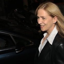 La Infanta Cristina saliendo de ver el musical 'El médico'