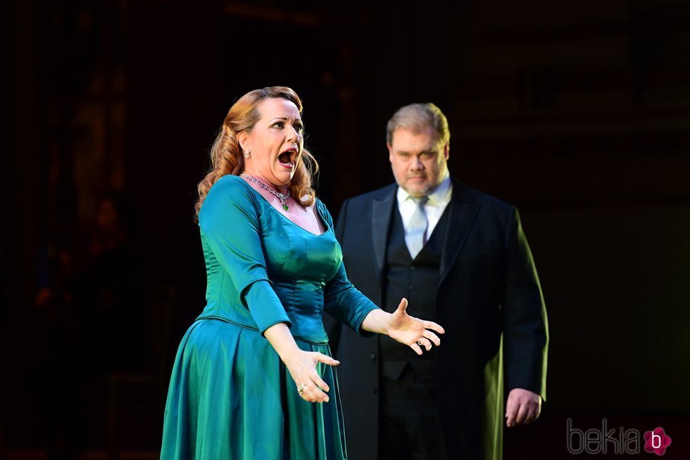 Emily Magee y Stuart Skelton actuando en la gala por el 70 cumpleaños del Príncipe Carlos de Inglaterra