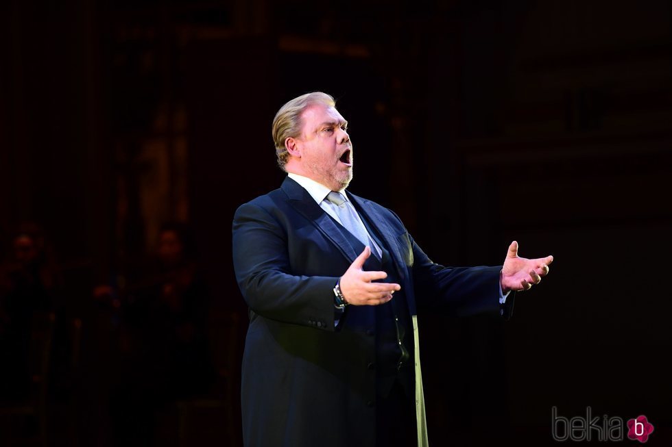 Stuart Skelton actuando en la gala por el 70 cumpleaños del Príncipe Carlos de Inglaterra