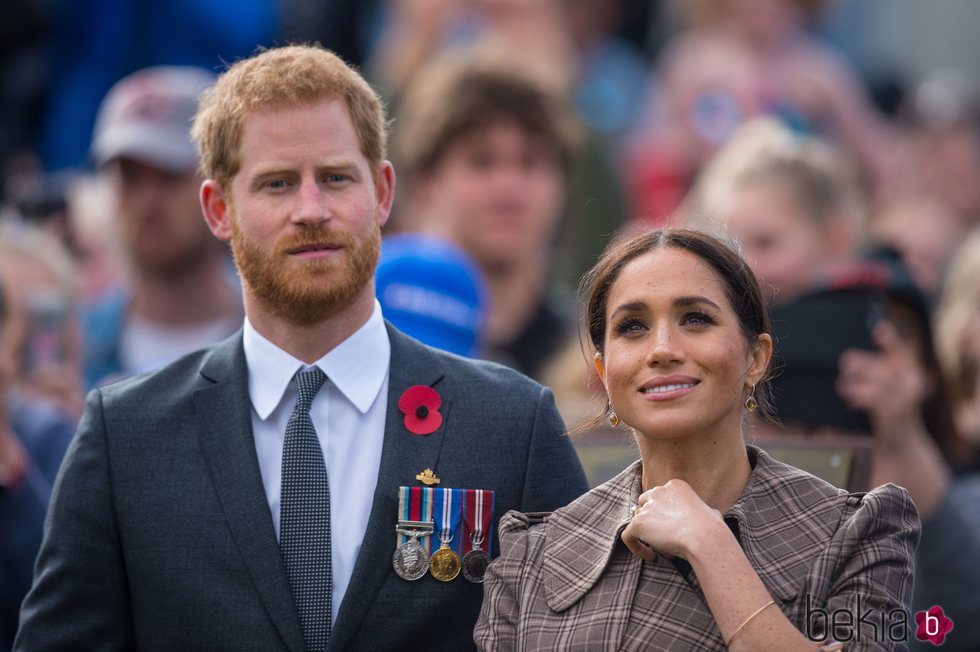 El Príncipe Harry y Meghan Markle divirtiéndose en su viaje oficial a Nueva Zelanda