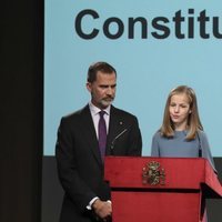 La Princesa Leonor lee el Artículo I de la Constitución Española