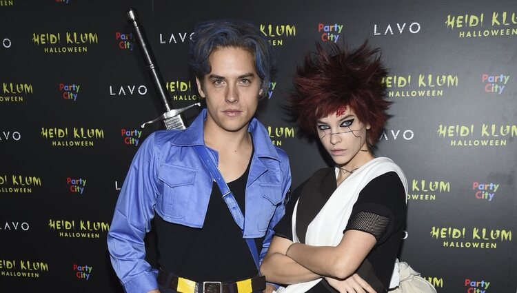 Dylan Sprouse y Barbara Palvin en la fiesta de Halloween 2018 de Heidi Klum