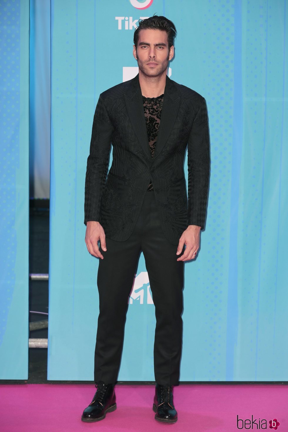 Jon Kortajarena en la alfombra de los MTV EMAs 2018 de Bilbao