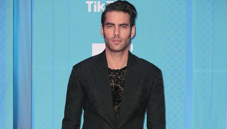 Jon Kortajarena en la alfombra de los MTV EMAs 2018 de Bilbao