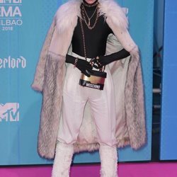 Brisa Fenoy en la alfombra de los MTV EMAs 2018 de Bilbao