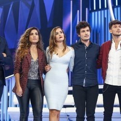 Carlos, Marilia, Miki y Julia de 'OT 2018', junto a Roberto Leal, nominados de la Gala 7