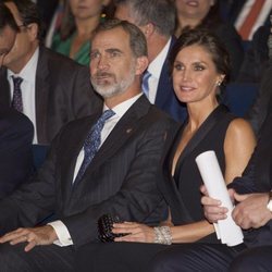 Los Reyes Felipe y Letizia presidiendo la Noche de la Economía Valenciana 2018