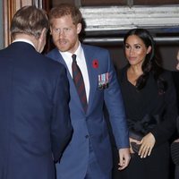 Los Duques de Sussex llegando al  Festival of Remembrance 2018