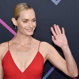 Amber Valetta en la alfombra roja de los People's Choice Awards 2018