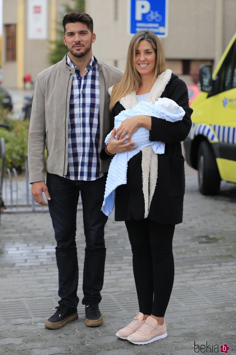 Cristian Toro y Susana Salmerón presentan a su hijo Alejandro