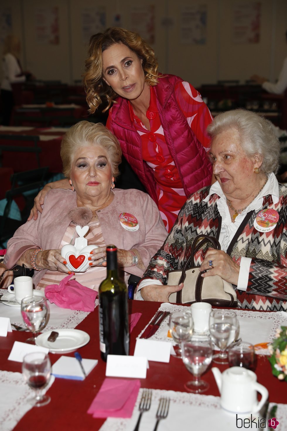 Ágatha Ruiz de la Prada con la Infanta Pilar y Cuqui Fierro en el Rastrillo Nuevo Futuro 2018