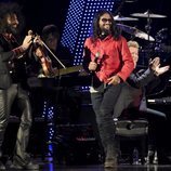 Draco Rosa y Ara Malikian durante la gala de Persona del Año de los Grammy Latinos 2018