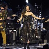 El grupo Monsieur Periné actuando en la gala de Persona del Año de los Grammy Latinos 2018