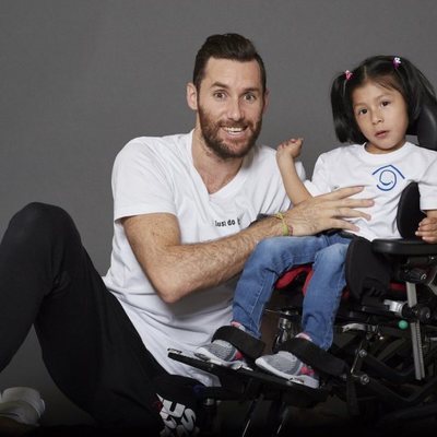 Famosos posando para el Calendario Solidario Hospital San Rafael 2019