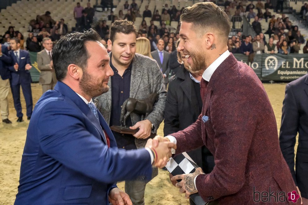 Sergio Ramos recibiendo galardón de la SICAB 2018