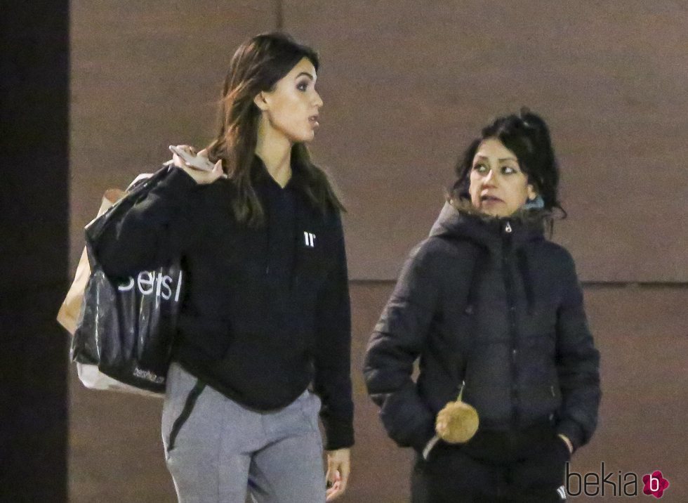 Sofía Suescun y Maite Galdeano paseando