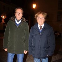 Victorio y Lucchino en la misa por el cuarto aniversario de la muerte de la Duquesa de Alba