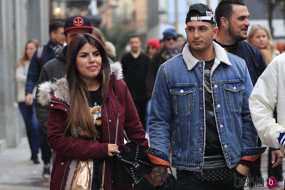 Chabelita Pantoja y Omar Montes por las calles de Madrid