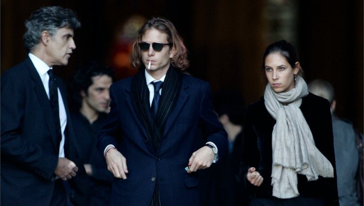 Andrea Casiraghi, Tatiana Santo Domingo y el padre de esta, Julio Santo Domingo en el funeral de Luigi d'Urso en 2006