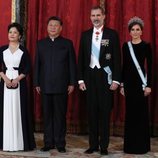 Los Reyes Felipe y Letizia con Xi Jinping y Peng Liyuan en la cena de gala por la visita del presidente de China